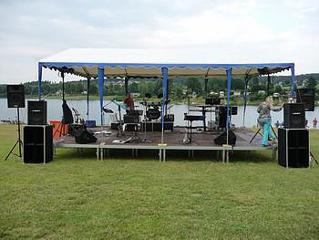 P100094902