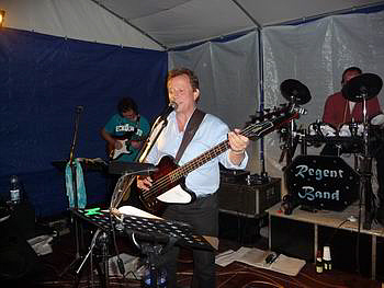 P100096002